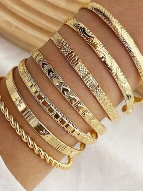 Anthropologie Gold Decorative Bangle Bracelet Set